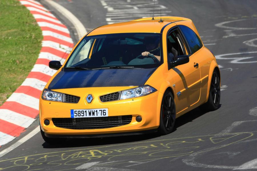  Renault Megane RS R26.R 2008 года  (фото 82 из 86)
